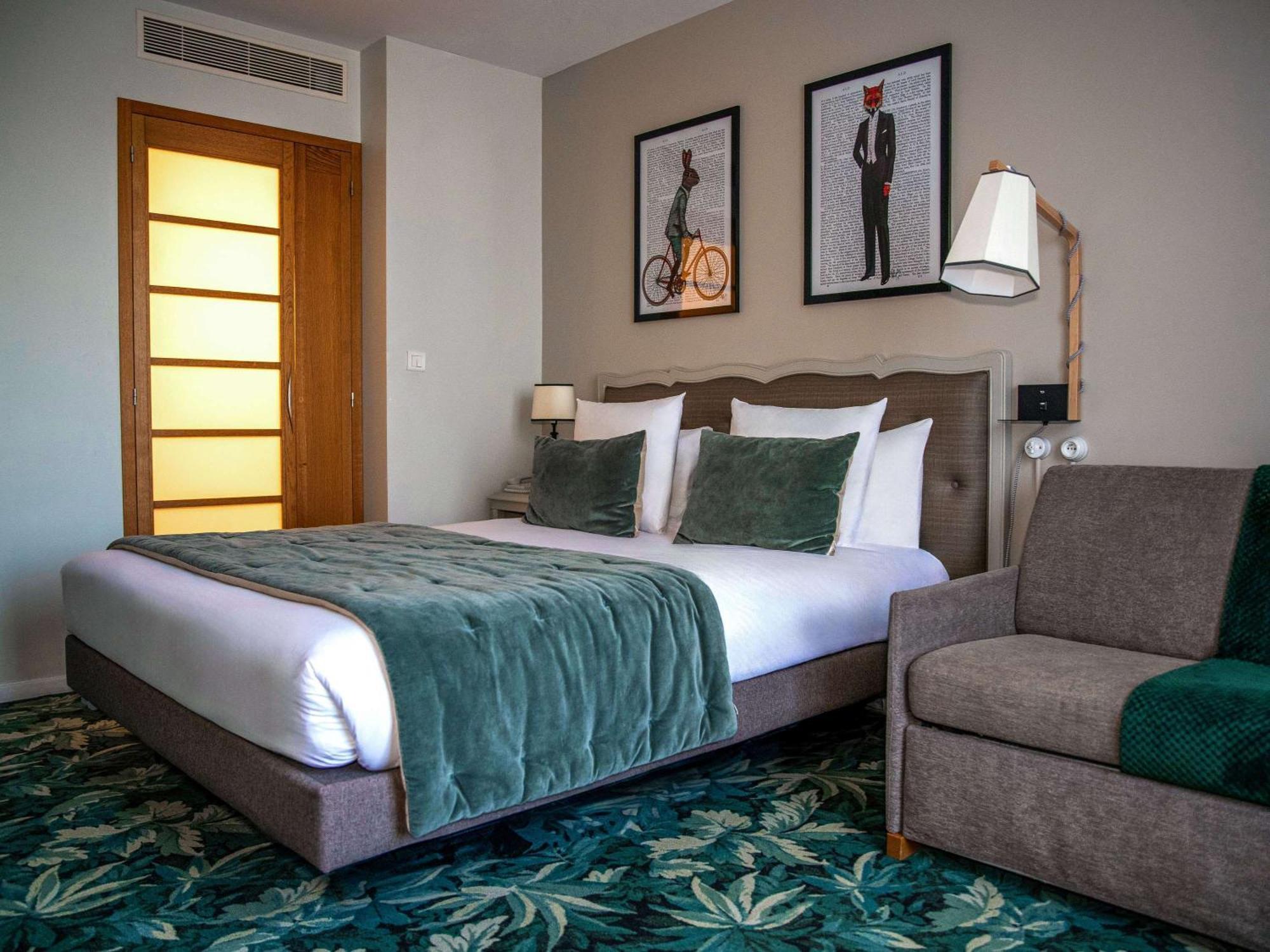 Hotel Novotel Domaine De - L'isle-adam 4*